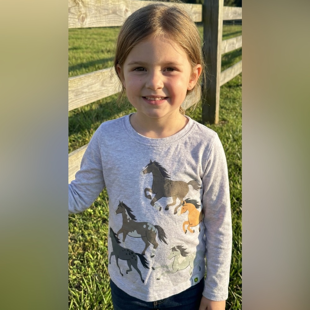 John Deere Horse Shirt Girls Size 6 Lavender Long Sleeve Running Horse Tee
